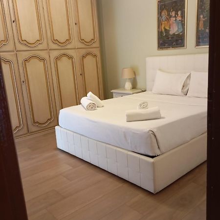 San Giovanni Apartment With Balcony روما المظهر الخارجي الصورة