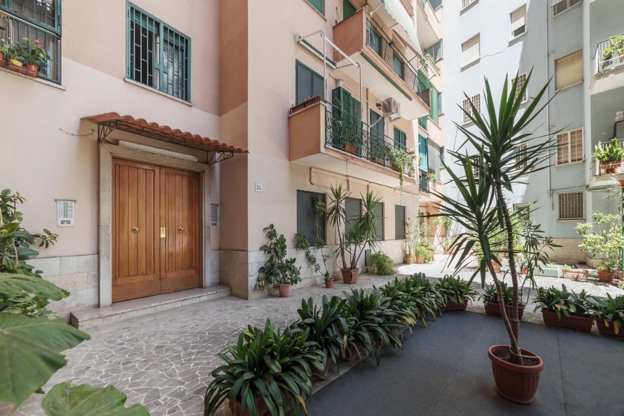 San Giovanni Apartment With Balcony روما المظهر الخارجي الصورة