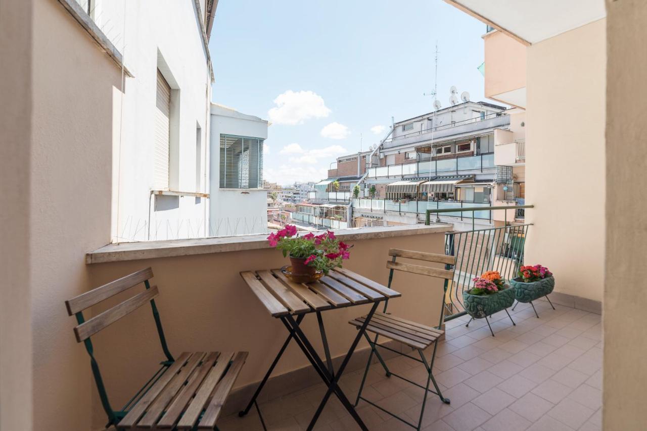 San Giovanni Apartment With Balcony روما المظهر الخارجي الصورة