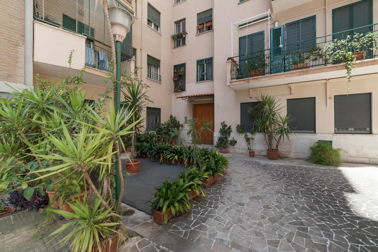 San Giovanni Apartment With Balcony روما المظهر الخارجي الصورة